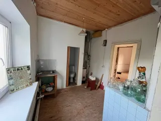3/4 доли в жилом помещении, 55,7 кв.м., Залегощь, Орловская область 3/4 доля в праве на жилое помещение, площадь: 55,7кв.м., адрес (местонахождение): Российская Федерация, Орловская область, р-н Залегощенский, пгт Залегощь, ул Привокзальная, д 12а, кв 4, кадастровый номер: 57:14:0010107:308