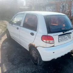 Daewoo Matiz 2012 года выпуска, цвет бело-дымчатый. VIN: XWB4A11EDCA034051, ПТС: 02 УР 003055, государственный номер: Х203КК163.