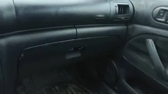 Volkswagen Passat, 1999 года, 101 лс, 410000 км, легковой автомобиль: Марка, модель: VOLKSWAGEN PASSAT; WIN: WVWZZZ3BZYP099800; Регистрационный знак: Е641КО147; год выпуска ТС: 1999; модель, № двигателя: ARMO12549; кузов № WVWZZZ3BZYP099800; цвет: голубой; мощность двигателя, кВт/л.с.: 74.29 (101)…