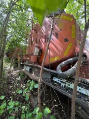 Урал АТЗ-10-4320 2007 года выпуска, автоцистерна на шасси Урал, государственный номер х537се/59, VIN Х5W5668T570000024. Местонахождение - поселок городского типа Игрим.