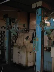 Дежеподъемоопрокидыватель