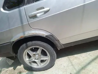 ВАЗ 21099 2000 года, VIN XTA21099012897703, мощность двигателя 67.8 л.с. (49.8 кВт). Пробег уточнять при осмотре.