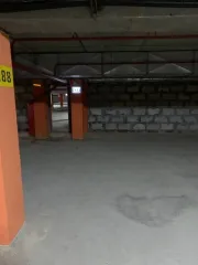 Машино-место 15,5 кв.м в Сургуте по адресу: Ханты-Мансийский автономный округ-Югра, г. Сургут, улица Университетская, дом 41/1, машино-место № 288. Кадастровый номер: 86:10:0101250:3141.