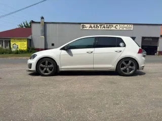 Volkswagen Golf 2013 года, 122 лс. Автомобиль легковой, марка: Volkswagen, модель: Golf, VIN: WVWZZZAUZEW155195, гос. рег. номер: С767РЕ73, год изготовления: 2013.