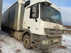 Полуприцеп Kogel S24-1, VIN WKOS0002400215123, г.р.з. ЕК 7896 50. Дополнительную информацию об имуществе и порядке ознакомления можно получить по тел.: 89602058149 или по e-mail: spirina_k@bk.ru по рабочим дням в период приема заявок.
