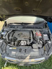 Peugeot 308, 2015. Автомобиль марки PEUGEOT модель 308, 2015 года выпуска, VIN VF3LPHNYWFS117762. Ознакомление с документацией и имуществом осуществляется за свой счет в течение срока приема заявок по адресу ОТ и по месту нахождения имущества (контакт для осмотра 8 924 237 78 78) в рабочие дни с…