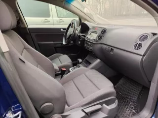 Продажа автомобиля Volkswagen Golf Plus. VIN: WVWZZZ1KZ7W501475. Марка: Volkswagen. Модель: Golf Plus. Привод: передний. Объем двигателя: 1964 см³. Мощность двигателя: 150 л.с. Экологический класс: 4. Пробег: 146921 км. Госномер: Х323МТ177. Коробка передач: автоматическая. Год выпуска: 2006…