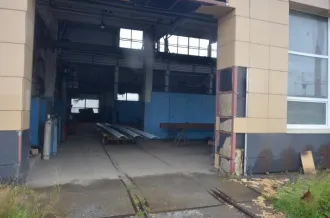 Здание (механические мастерские производственной базы) площадью 902,3 м2, назначение: нежилое, кадастровый номер 29:28:110270:45, местоположение: Архангельская область, г. Северодвинск, проезд Чаячий, д.17; здание (механическая мастерская) площадью 751,4 м2, назначение: нежилое, кадастровый номер…