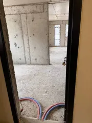 Квартира 39,6 кв.м Сочи №278, кадастровый номер:23:49:0201012:2485 (в многоквартирном жилом доме с кадастровым номером:23:49:0201012:2392), назначение помещения: жилое, площадь жилая 39,6 кв.м, кроме того балкон 5,4 кв.м., этаж 17, адрес: Российская Федерация, Краснодарский край, городской округ…