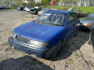 ВАЗ 21101, 2007 годные остатки автомобиля марки «ВАЗ 21101», государственный регистрационный знак фактически отсутствует, синего цвета, 2007 года выпуска. VIN XTA21101071036729. СТС, ПТС отсутствуют. Разбит передний бампер с правой стороны. Глубокая коррозия металла, царапины, потертости по всему…