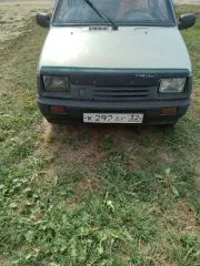 ВАЗ 11113 2006 года выпуска, VIN: XTJ11113060152157. Двигатель: 11113 - 0520223. Цвет: талая вода. ГРН: К202АС32. ПТС: 50 МВ 080855 от 28.06.2006.