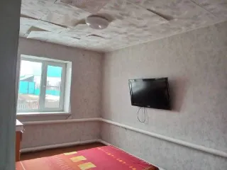 Жилой дом 72,3 кв.м и земельный участок 985 кв.м, Омская область. Дом 72,3 кв.м. и земельный участок 985 кв.м. в Омской обл. еще Дом 72,3 кв.м. и земельный участок 985 кв.м. в Омской обл. еще. Жилой дом, площадь: 72,3 кв.м., кадастровый номер: 55:02:000000:1398, земельный участок, площадь: 985…