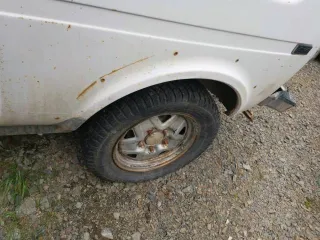 ВАЗ 2121 (4x4), 1990 года, 80 лс, 250000 км, полный привод. Легковой автомобиль, марка: ВАЗ 2121, год изготовления: 1990, VIN: XTA212100L0781592, ПТС: 9930512452, г/н: А438ЕО138, не на ходу, требуется капитальный ремонт двигателя, кузовные работы. Пробег транспортного средства (на момент…