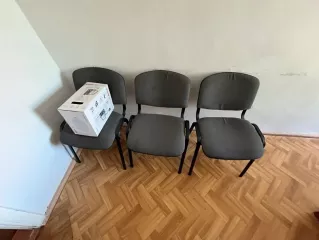 Нежилое помещение площадью 35,8 кв.м., с кадастровым номером 39:11:070601:118, расположенное по адресу: Калининградская область, р-н Правдинский, п. Знаменка, улица Центральная, д. 30, пом. А1