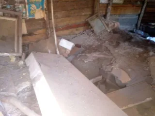 Доля в жилом здании 28.3 кв.м и участке 540 кв.м, Оренбургская область, г. Абдулино, ул. Революционная, д. 178. 1/5 доли в праве на здание, кадастровый номер: 56:36:0102003:247, назначение: жилое, площадь: 28.3 кв.м. 1/5 доли в праве на земельный участок, кадастровый номер: 56:36:0102003:397, вид…