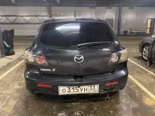 Автомобиль марки MAZDA модель 3, 2006 г.в. VIN номер JMZBK14Z271506341. Является предметом залога по требованиям ПАО «Совкомбанк». Разбита левая противотуманная фара, трещина на лобовом стекле, коррозия по правой стороне нижней части дверей, стучит правая задняя стойка.