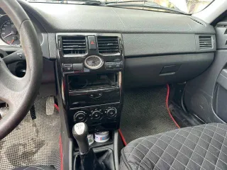 Lada Priora 2012 Lada Priora, 2012 года, 98 лс, 267105 км Lada Priora, 2012 года, 98 лс, 267105 км автомобиль LADA 217030 LADA PRIORA, 2012 года выпуска, VIN: XTA217030D0408915.