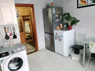 1/3 доля квартиры 61,5 кв.м Свердловская область 1/3 доля в праве на квартиру, площадь: 61,5кв.м., кадастровый номер: 66:27:1102060:255, адрес (местонахождение): Свердловская область, г. Тавда, ул. 4-я Пятилетка, д. 41а, кв. 12