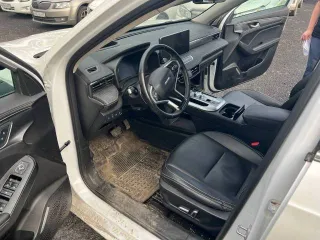 Haval Jolion, 2023 года, 150 лс, 45562 км, полный привод. Транспортное средство HAVAL JOLION, тип легковой, 2023 года выпуска, VIN XZGFE04A4PA855711. Регион местонахождения имущества - г. Санкт-Петербург. Имущество является предметом залога ПАО "БАНК УРАЛСИБ", имеются аресты и ограничения…