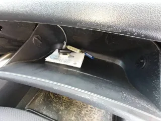 Kia Cerato, 2011 года, 126 лс, 175847 км еще Транспортное средство: Kia Cerato, VIN: KNAFU411AC5573202, 2011 г.в. Автомобиль требует ремонта: неисправен поворотник на левом зеркале заднего вида, неисправна аудиосистема, неисправен обогрев заднего стекла, при движении обнаружены стуки в ходовой…