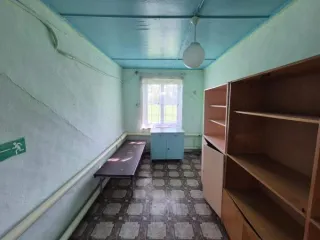 Помещения фельдшерско-акушерского пункта по адресу: Курганская область, Макушинский район,  с. Золотое, ул. Центральная, д. 6, помещение 1 Объект недвижимого имущества: помещения фельдшерско-акушерского пункта, назначение: нежилое, площадь: 65,3 кв. м, номер, тип этажа, на котором расположено…