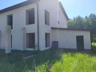 Земельные участки и объекты незавершенного строительства, Омская область. Земельный участок 1786 +/- 30 кв.м и объекты незавершенного строительства в Омской обл. 1) Земельный участок, кадастровый (условный) номер 55:20:233002:1646, место нахождения: РФ, Омская, Усть-Заостровка, Омский, Березовая…