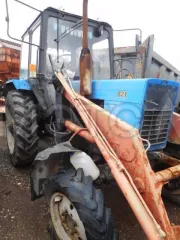 Универсальная дорожная машина УДМ Е на базе колесного трактора Беларус, заводской номер 0531  808211142 , 2015 г.в., цвет черно красно  синий, регистрационный знак 59 ЕЕ 1258, номер двигателя 901125, номер коробки передач 552294, номер основного ведущего моста 852311/095278 04, паспорт СА 370541…