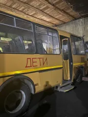 Автобус для перевозки детей ПАЗ 32053-70, 2016 год. Идентификационный номер X1М3205BXG0003161, модель двигателя 523420 G1003711, кузов № X1M3205BXG0003161, цвет кузова желтый, государственный номер М996НО 75. Объем двигателя 4670. ПТС есть.