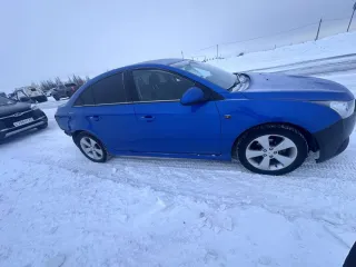 Chevrolet Cruze 2011 Легковой автомобиль марка: CHEVROLET, модель: Cruze, год выпуска: 2011 г., идентификационный номер (VIN): KL1JF6959BK145539 можно ознакомиться по месту его нахождения: ЯНАО, г. Новый Уренгой ул. Губкина д.26, предварительно согласовав время с Финансовым управляющим по тел…