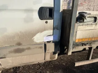 Транспортное средство IVECO 57DL63, 2011 г.в., г/н С949МТ761, VIN X8957DL63B0ER7001, белого цвета, ТС имеет следы ржавчины и коррозии ЛКП по кузову, трещина на лобовом стекле, левое и правое зеркала заднего вида перемотаны изолентой, должник Бушу П.Н., (Поручение ТУ Росимущества в РО от 24.09.2026…