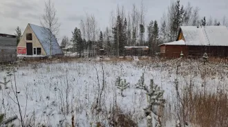 Жилой дом 64,1 м2, участок 900 м2, расположенные по адресу: Ханты-Мансийский АО - Югра, с/п Солнечный, поселок Солнечный, ДНТ "Богдановское", Сургутский р-н, ул. №7, уч. 37. Кадастровый номер дома: 86:03:0051503:824, кадастровый номер земельного участка: 86:03:0051503:398. С имуществом можно…