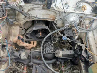 ВАЗ 2121 (4x4), 1990 года, 80 лс, 250000 км, полный привод. Легковой автомобиль, марка: ВАЗ 2121, год изготовления: 1990, VIN: XTA212100L0781592, ПТС: 9930512452, г/н: А438ЕО138, не на ходу, требуется капитальный ремонт двигателя, кузовные работы. Пробег транспортного средства (на момент…