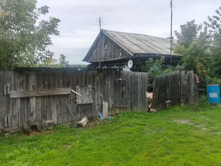 1/4 доли в жилом доме и земельном участке, Новосибирская обл., с. Буготак, ул. Советская, д. 27, кв. 1, 1/4 доли в жилом доме, расположенному по адресу: Новосибирская область, р-н. Тогучинский, с. Буготак, ул. Советская, д. 27, кв. 1, кадастровый номер: 54:24:043404:82; 1/4 доли в земельном…