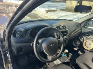 легковой автомобиль LADA GRANTA, 2020 г.в. VIN: XTA219070L0695898, цвет кузова: серый. Багкажник поврежден в результате ДТП