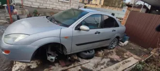 Ford Focus 2001 года, 90 л.с., пробег 300000 км. Цвет: серебристый. VIN: WF0FXXWPDF1C27715. ПТС: 61HK 340306. Двигатель: бензиновый, модель EZDA, номер 1C27715, мощность 90 л.с. (66 кВт), объем 1598 куб. см. Кузов: WF0FXXWPDF1C27715. Разрешенная максимальная масса: 1595 кг, масса без нагрузки: 1100…