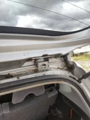 Honda Fit 2004 года, 86 л.с., пробег 300000 км, АКПП. Цвет серый. VIN отсутствует. ПТС 25ТО374964, госномер В989ТА96. Модель двигателя L13A, бензиновый, номер 1855928, мощность 86 л.с., объем 1339 куб. см. Номер кузова GD1-2033176. Экологический класс второй. Разрешенная максимальная масса 1275 кг…
