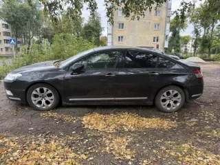 Citroen C5 2014 Легковой автомобиль Citroen C5, 2014 г.в. Легковой автомобиль Citroen C5. Год выпуска: 2014. Идентификационный номер (VIN): VF7RD5FEAEL513534. Номер кузова: VF7RD5FEAEL513534. Цвет кузова: ТЕМНО-СЕРЫЙ. Регистрационный номер: Н911ВА 702. Имущество находится в залоге у ООО МКК «Мастер…