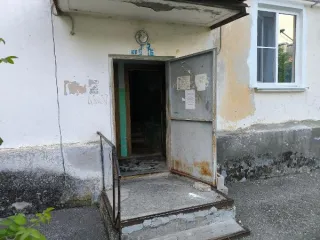 Однокомнатная квартира, назначение жилое, общая площадь 29,8 кв.м., расположенное по адресу: КБР, Чегемский район, с.п.п.Звездный, ул.Ленина, д.12, кв. № 13, этаж-2, с кадастровым номером 07:08:1000001:483. Вид ограничений и обременений: нет. Кадастровый номер объекта недвижимости (здания…