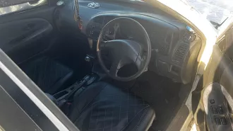 Легковой автомобиль Mitsubishi Mirage, 1998 г.в., идентификационный номер (VIN) отсутствует, шасси (рама) отсутствует, кузов № CM2A0202079, цвет кузова белый, государственный номерной знак Е169МО14, паспорт ТС серия 14 РМ №261170, СТС 99 25 №510623. Ознакомление с имуществом производится по месту…