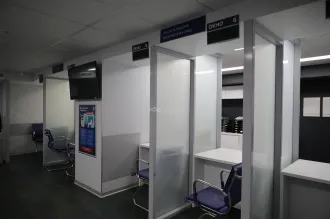 Нежилое здание 2410,8 кв.м с участком 1230 кв.м, Санкт-Петербург, ул. Радищева, д. 39, лит. А, 3-этажное, кадастровые номера 78:31:0001210:3029, 78:31:0001210:8, земли населенных пунктов - для размещения административно-управленческих и общественных объектов, ограничения и обременения: ипотека до…
