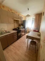 Квартира 44,2 кв. м, расположенная по адресу: Краснодарский край, Туапсинский р-н, пгт Новомихайловский, Совхозная ул, д.17, кв.5, с кадастровым номером: 23:33:0804007:275.