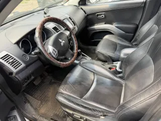 Mitsubishi Outlander, 2010. Автомобиль марки MITSUBISHI, модель Outlander 2010 г.в. VIN-номер JMBXTCW4WBU001036. Ознакомление с имуществом производится по адресу: г. Санкт-Петербург, Ул. Омская, д. 6 (автостоянка) с момента публикации сообщения о продаже имущества и до окончания приема заявок по…