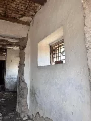 1/2 доля в праве собственности на здания, помещения и земельный участок по адресу: Алтайский край, район Рубцовский, с. Веселоярск, в 3 км юго-западнее, ул. Степная 1. 1/2 доля в праве собственности в нежилом помещении, пом. 1, № 22:39:000000:201, S-28,6 кв.м., 1/2 доля в праве собственности в…
