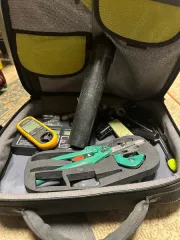 Ноутбуки разных марок, кассовый аппарат, мобильные телефоны разных марок 155к, электроинструмент 199к, цепочка из металла желтого цвета 224к, бензиновая пила неустановленной марки 280к, чемодан серо-зеленого цвета с элементами измерительных приборов, элементами питания, инструментами 117к, 353к…