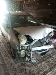 Toyota Corolla Fielder 2002 года выпуска, номер кузова NZE121-0185701.