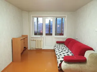 Квартира, 60 м², Иркутская область, кадастровый номер 38:34:013701:1592, адрес: 665717, Россия, Иркутская обл., г. Братск, жилрайон Центральный, ул. Обручева, 6а, 60. Обращаю внимание, что квартира имеет одну комнату жилую, кухню, совместный санузел, ремонт косметический, все окна заменены на ПВХ…