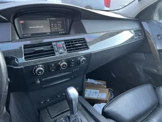 BMW 545I 2004 года выпуска, черного цвета. VIN: WBANB31010B080281. ПТС: 50ТУ293876. Государственный номер: О464ОН71. Двигатель объемом 4398 куб. см, мощность 333 л.с. (245 кВт). Автомобиль находится по адресу: Тульская область, г. Тула, ул. Овражная, д. 17А (штрафстоянка). По вопросам ознакомления…