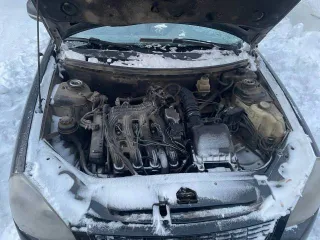 Lada Priora (LADA 217230) 2010 года, 98 л.с., 433 000 км. Легковой комби (хэтчбек), госномер С196РВ124, VIN: XTA217230A0125215. Двигатель 21126, номер 2587778, бензиновый, мощность 72/97.9 кВт/л.с., объем 1596 см3. Кузов XTA217230A0125215, цвет сине-черный, экологический класс отсутствует…