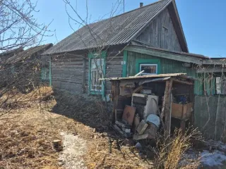 Годные остатки здания (жилой дом) кадастровый номер 75:12:160101:483, год завершения строительства 2005, площадь 41,1 кв.м. Использование имущества по прямому назначению невозможно, реализация производится в качестве годных остатков. Имущество не используется длительный период времени, техническое…