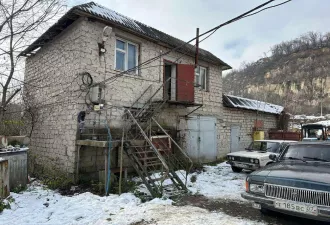 Нежилое здание - Пеплоблочный цех, общей площадью 320,9 кв.м.,  к\н 07:08:1600000:314, Расположенное по адресу: Кабардино-Балкарская Республика, р-н Чегемский, расположенный за чертой населенного пункта,
Нежилое здание – механические мастерские, 2-этажа, общей площадью 154,8 кв.м., 2016 г.п. к\н…
